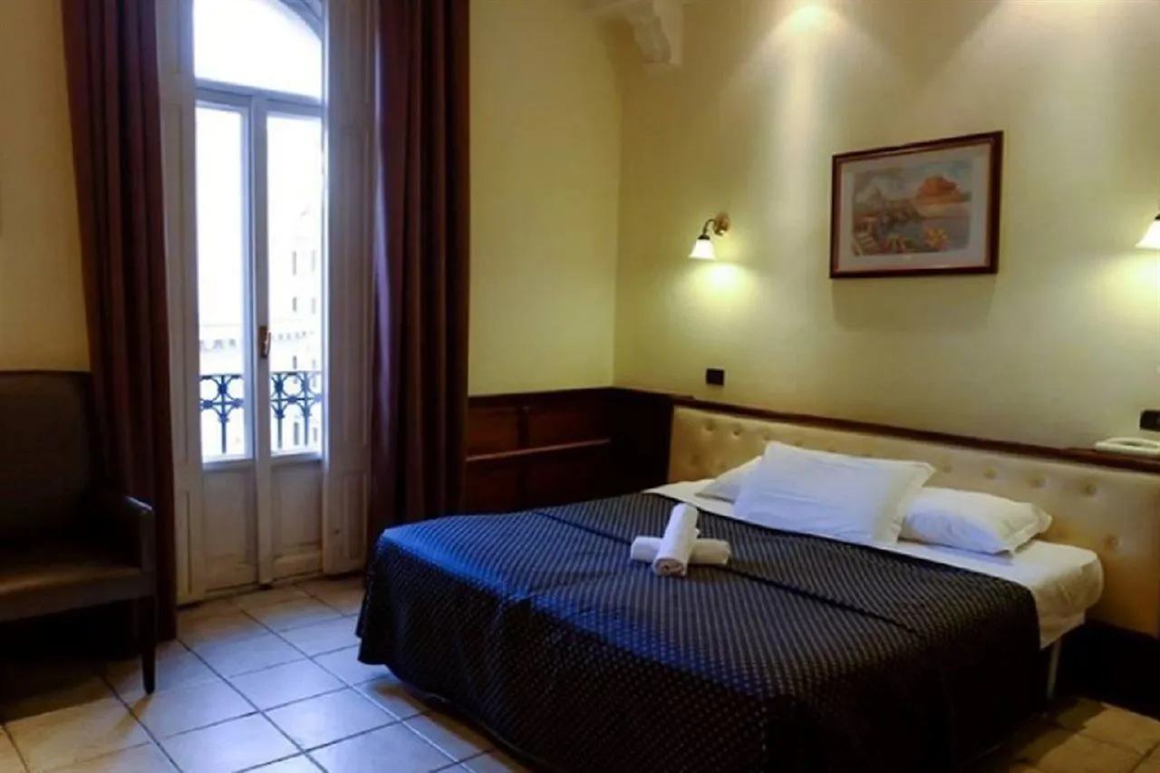 Hotel Nardizzi Americana Ρώμη 2*,